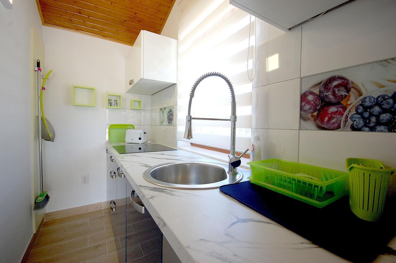 Apartment Bedenikovic Malinska Buitenkant foto
